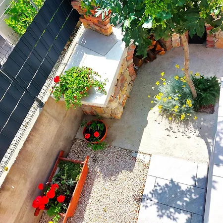 Grey Appartement Mandre